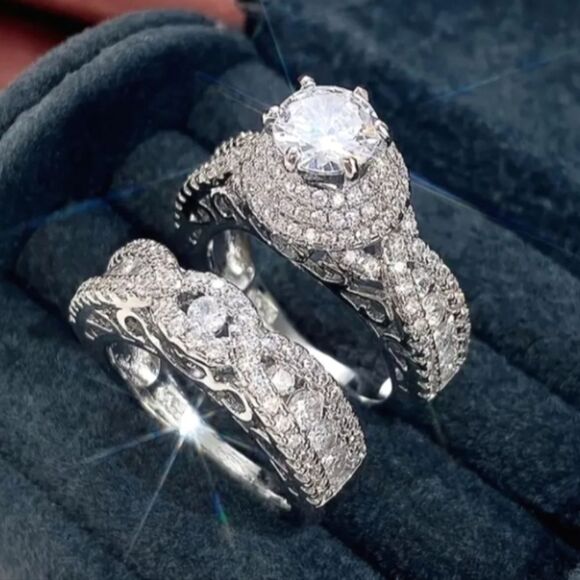 Shimmering stacking wedding ring set sz 8 - Picture 5 of 7